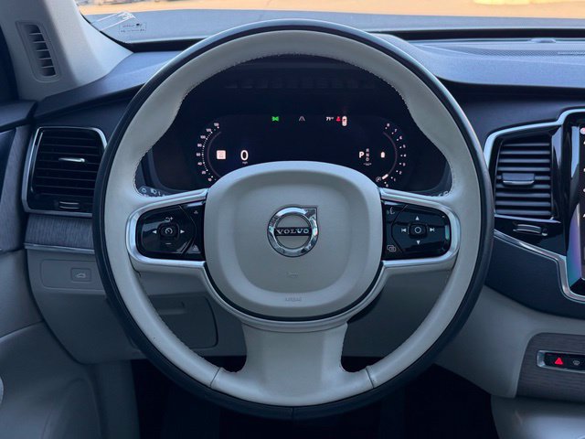 Used 2023 Volvo XC90 B6 Plus w/ Protection Package AWD/4WD image 13