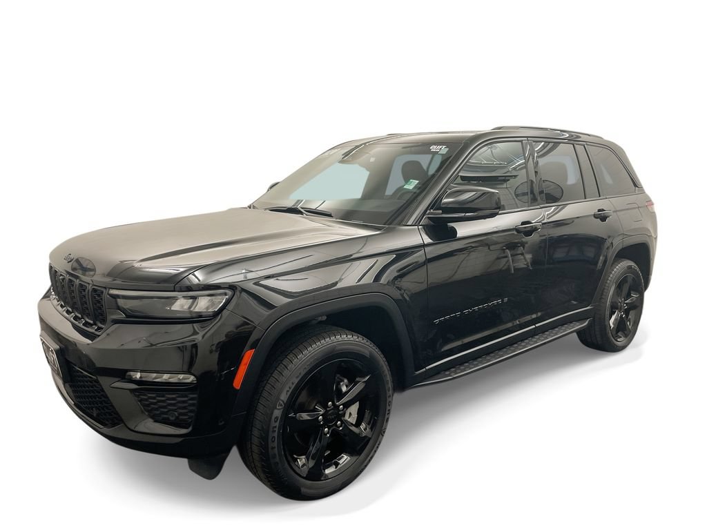 Used 2024 Jeep Grand Cherokee Limited w/ Luxury Tech Group II AWD/4WD image 32