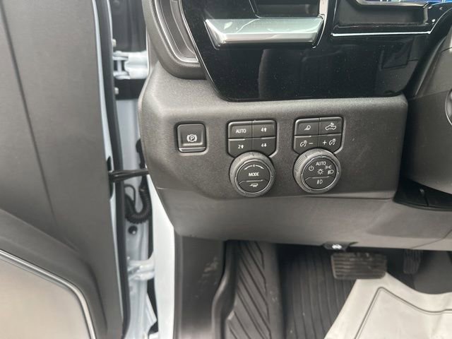 New 2026 Chevrolet Silverado 1500 LTZ w/ LTZ Premium Package image 18