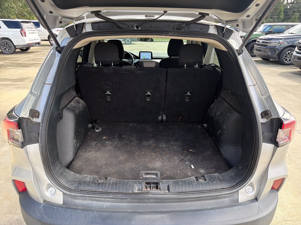 Used 2020 Ford Escape SE FWD image 30