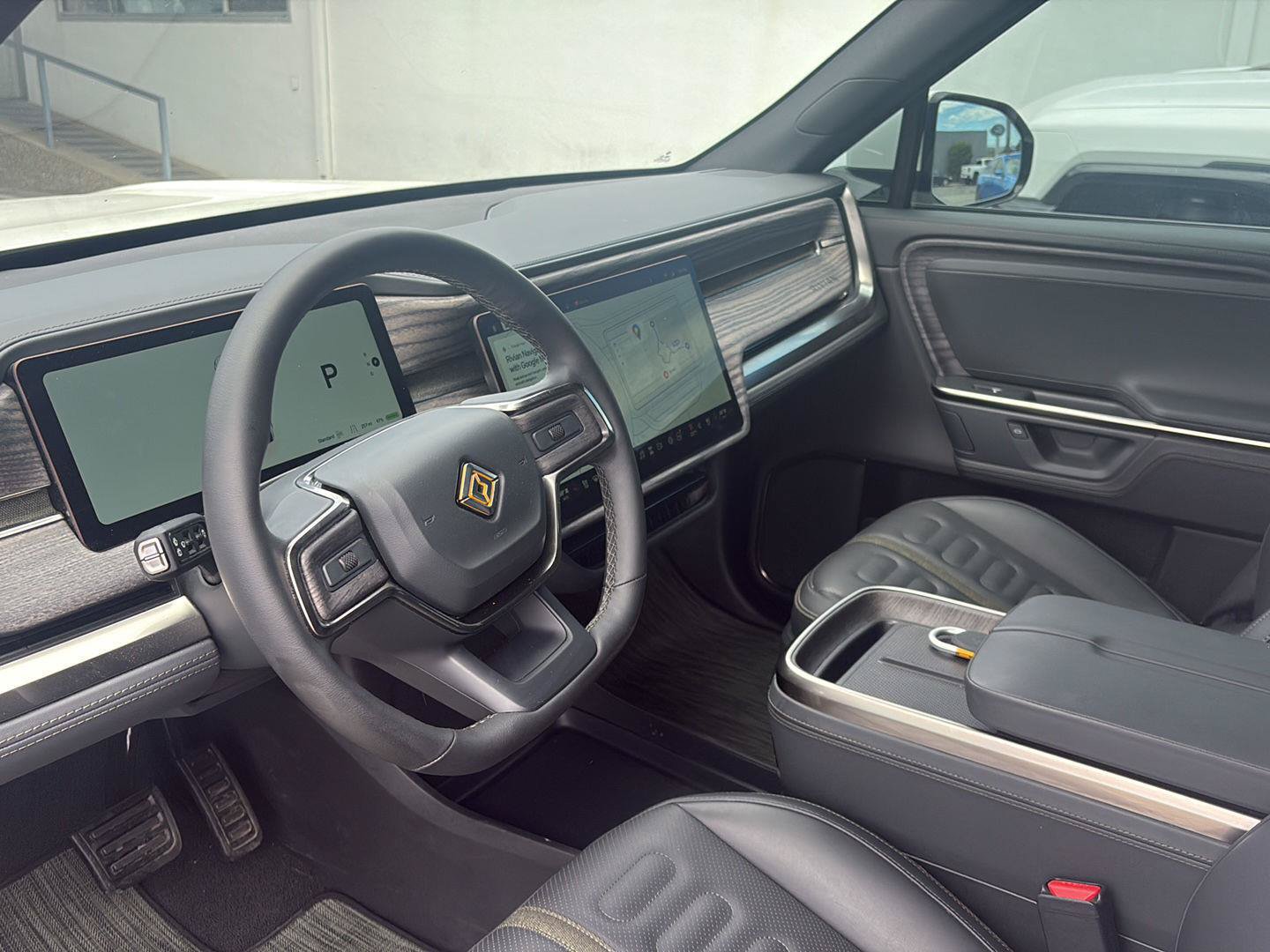 Used 2026 Rivian R1S Adventure AWD/4WD image 14