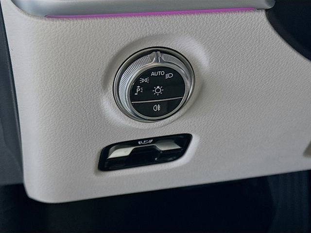 Used 2026 Mercedes-Benz C 300 Sedan image 10