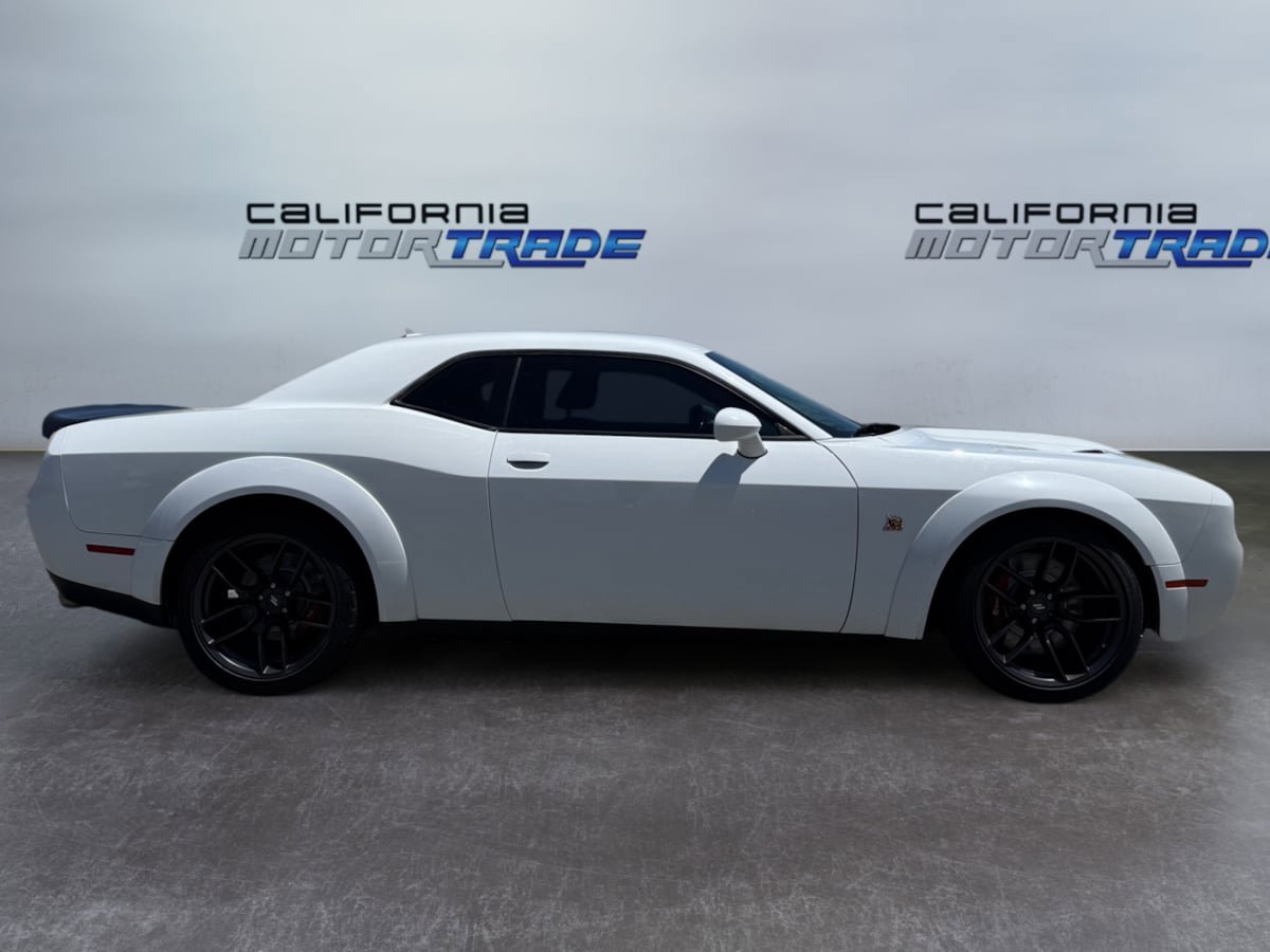 Used 2019 Dodge Challenger R/T Scat Pack w/ Widebody Package RWD image 4