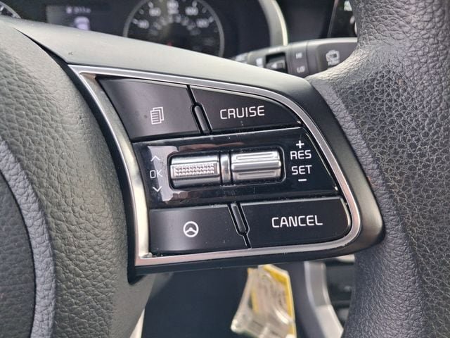 Used 2023 Kia Seltos LX AWD/4WD image 29