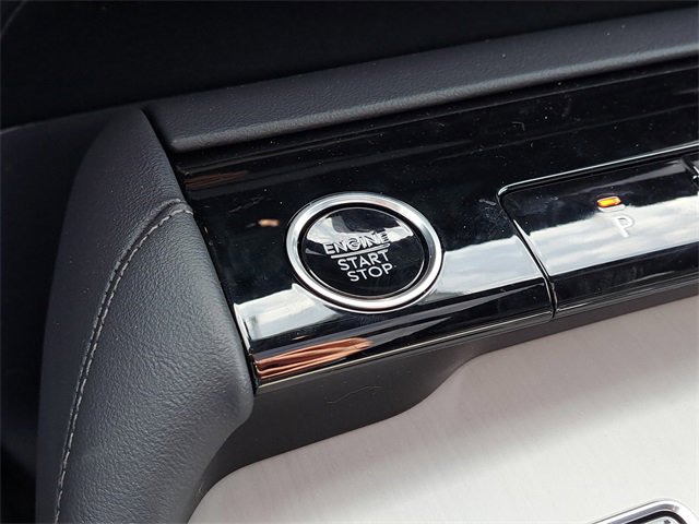 New 2026 Lincoln Navigator Reserve w/ Jet Appearance Package image 37