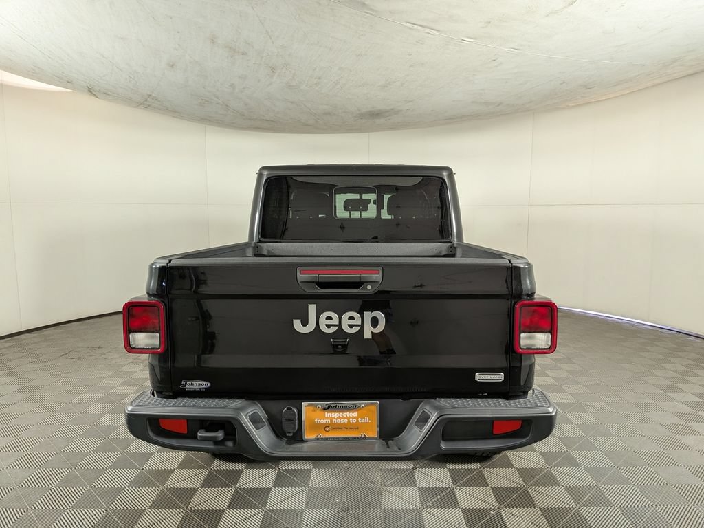 Certified 2023 Jeep Gladiator Overland AWD/4WD image 8