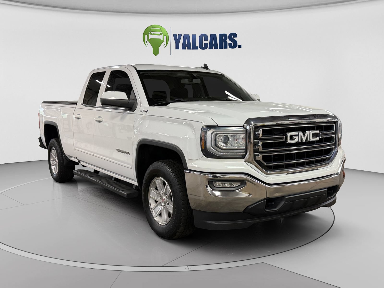 Used 2018 GMC Sierra 1500 SLE w/ SLE Value Package AWD/4WD image 7