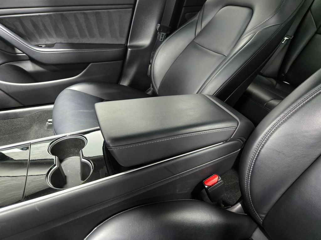 Used 2020 Tesla Model 3 Performance image 24