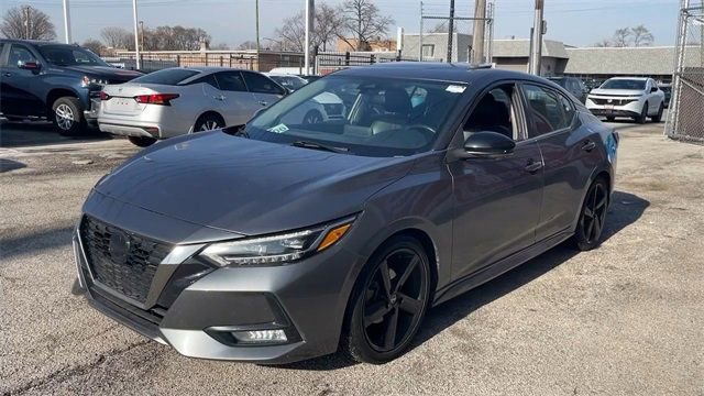 Used 2022 Nissan Sentra SR w/ SR Premium Package image 7