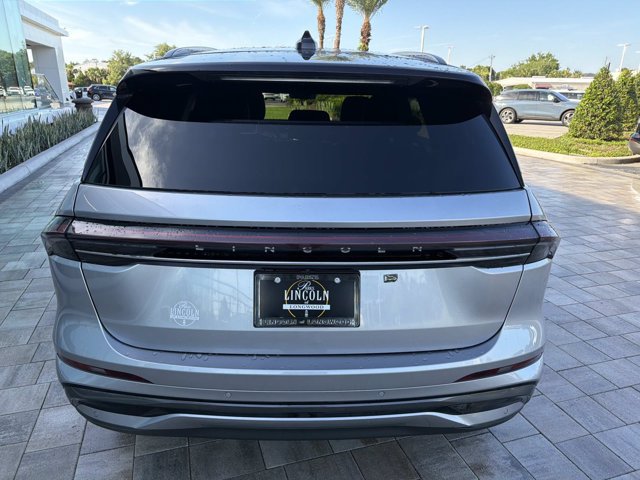 New 2026 Lincoln Nautilus Reserve w/ Jet Appearance Package AWD/4WD image 3
