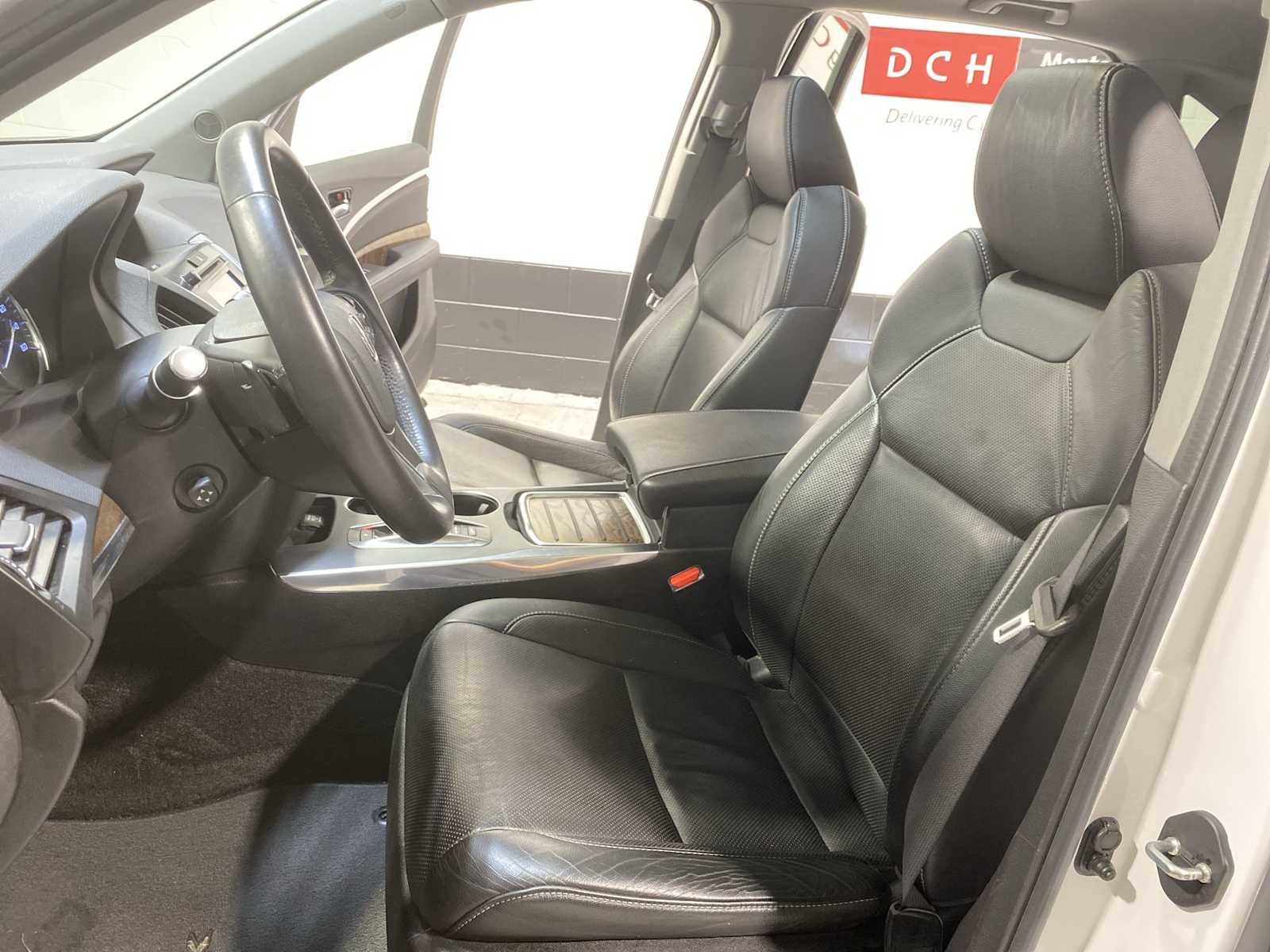 Used 2020 Acura MDX SH-AWD w/ Technology Package image 11