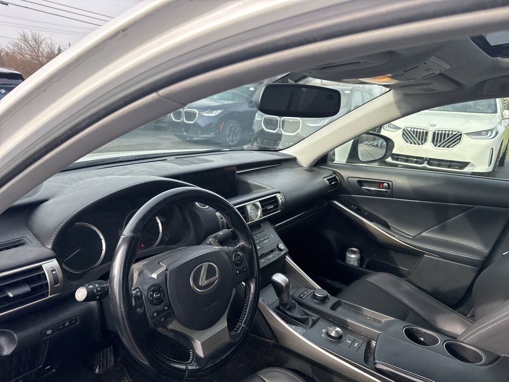 Used 2016 Lexus IS 300 AWD w/ Premium Package image 10