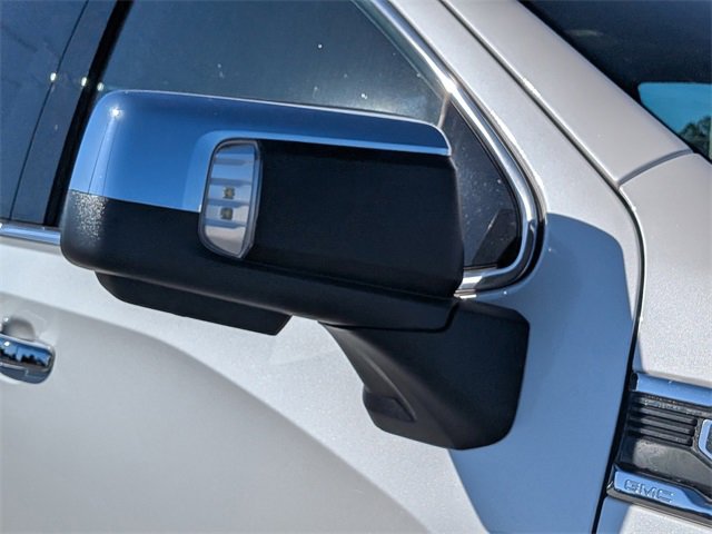 Used 2021 GMC Sierra 1500 Denali w/ Denali Ultimate Package image 10