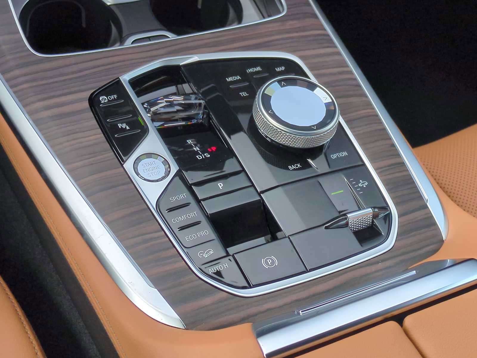 New 2026 BMW X7 xDrive40i w/ Executive Package image 34