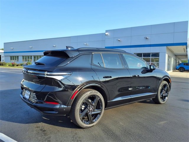 New 2025 Chevrolet Equinox EV RS image 4