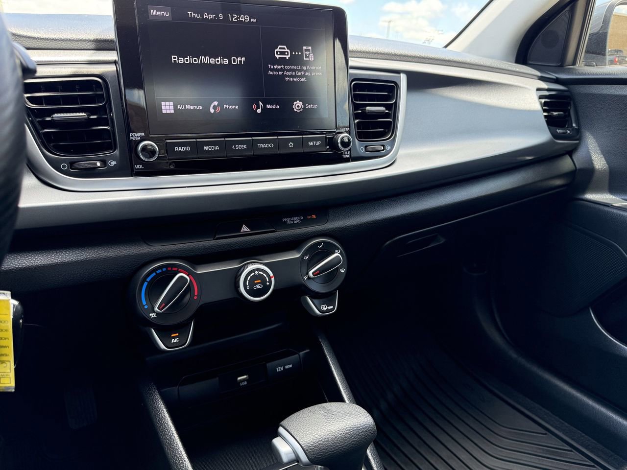 Used 2023 Kia Rio S image 16