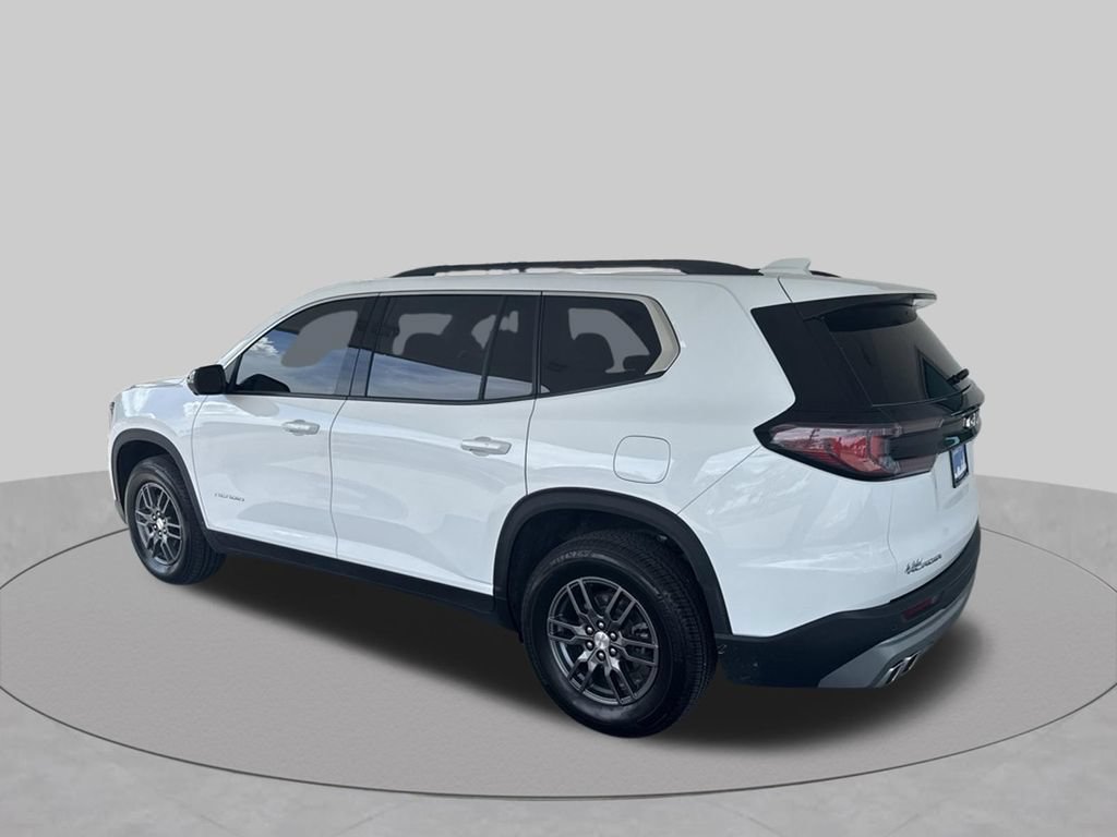 Used 2025 GMC Acadia Elevation FWD image 5