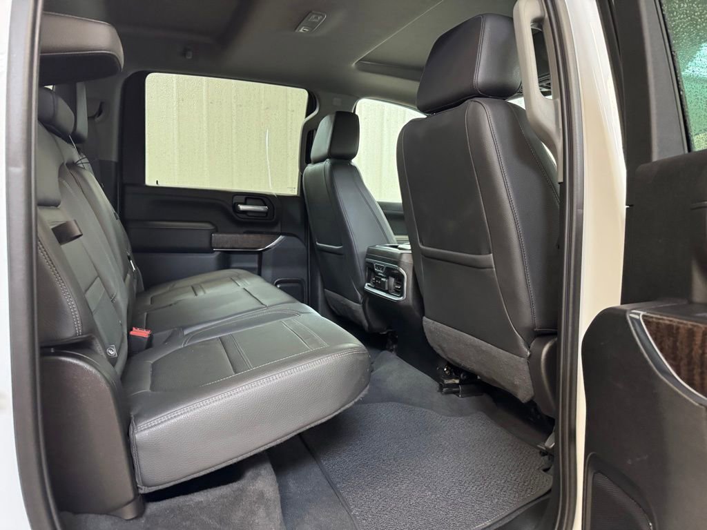 Used 2021 GMC Sierra 3500 Denali w/ Denali Ultimate Package image 25