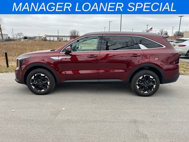 New 2025 Kia Sorento S image 6