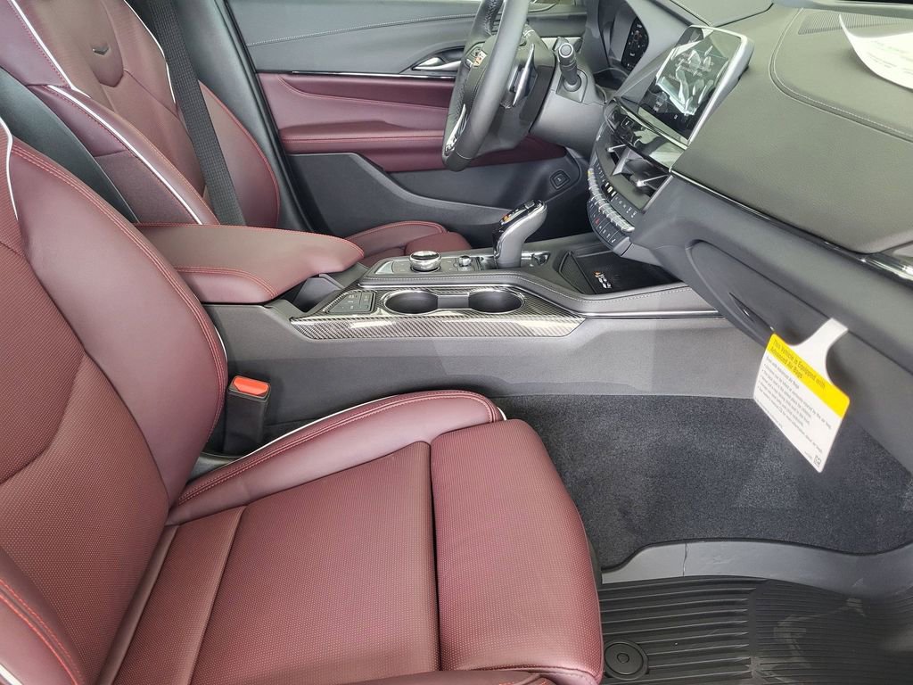 New 2026 Cadillac CT4 V image 10