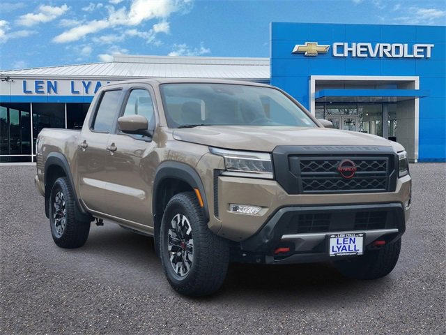 Used 2024 Nissan Frontier PRO-4X w/ Technology Package image 1