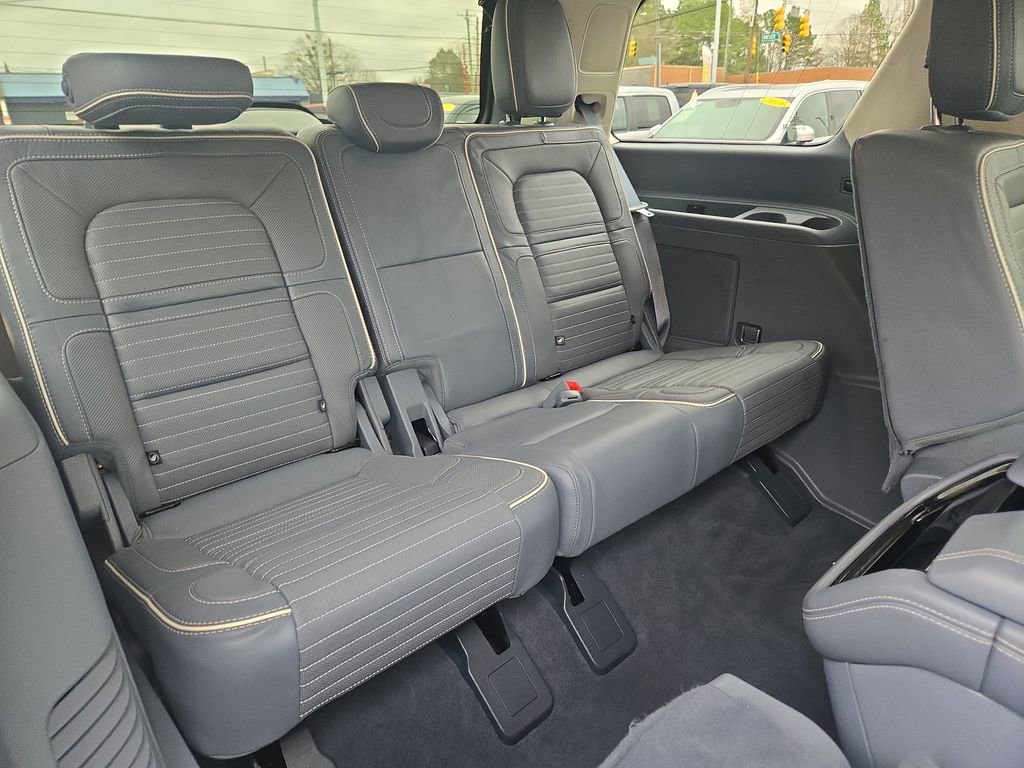 Used 2019 Lincoln Navigator Black Label image 32