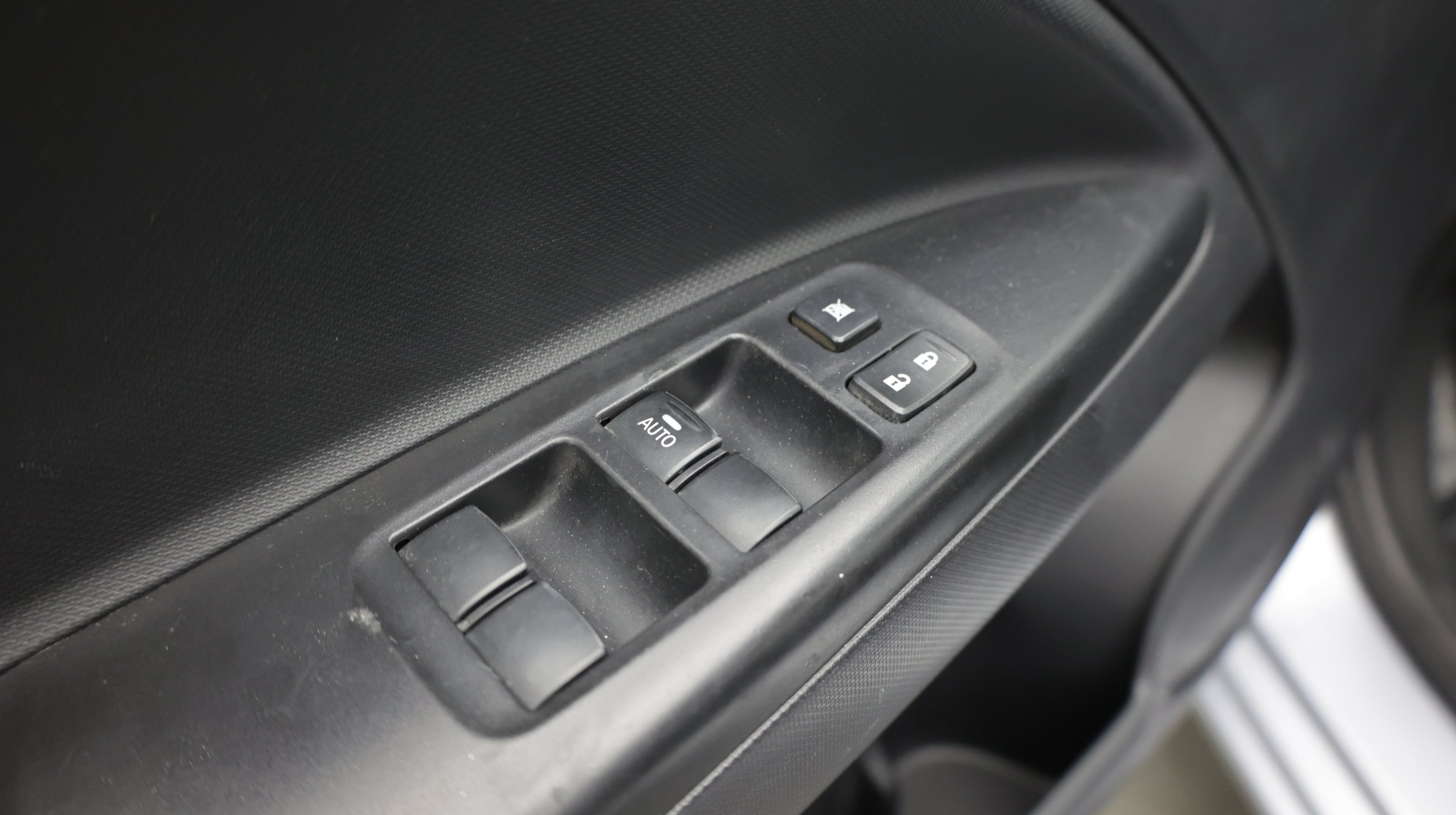 Used 2021 Mitsubishi Mirage G4 LE FWD image 14