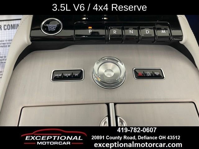 Used 2025 Lincoln Navigator Reserve image 43