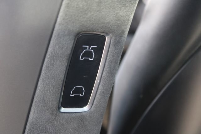 Used 2022 Tesla Model X Plaid image 55