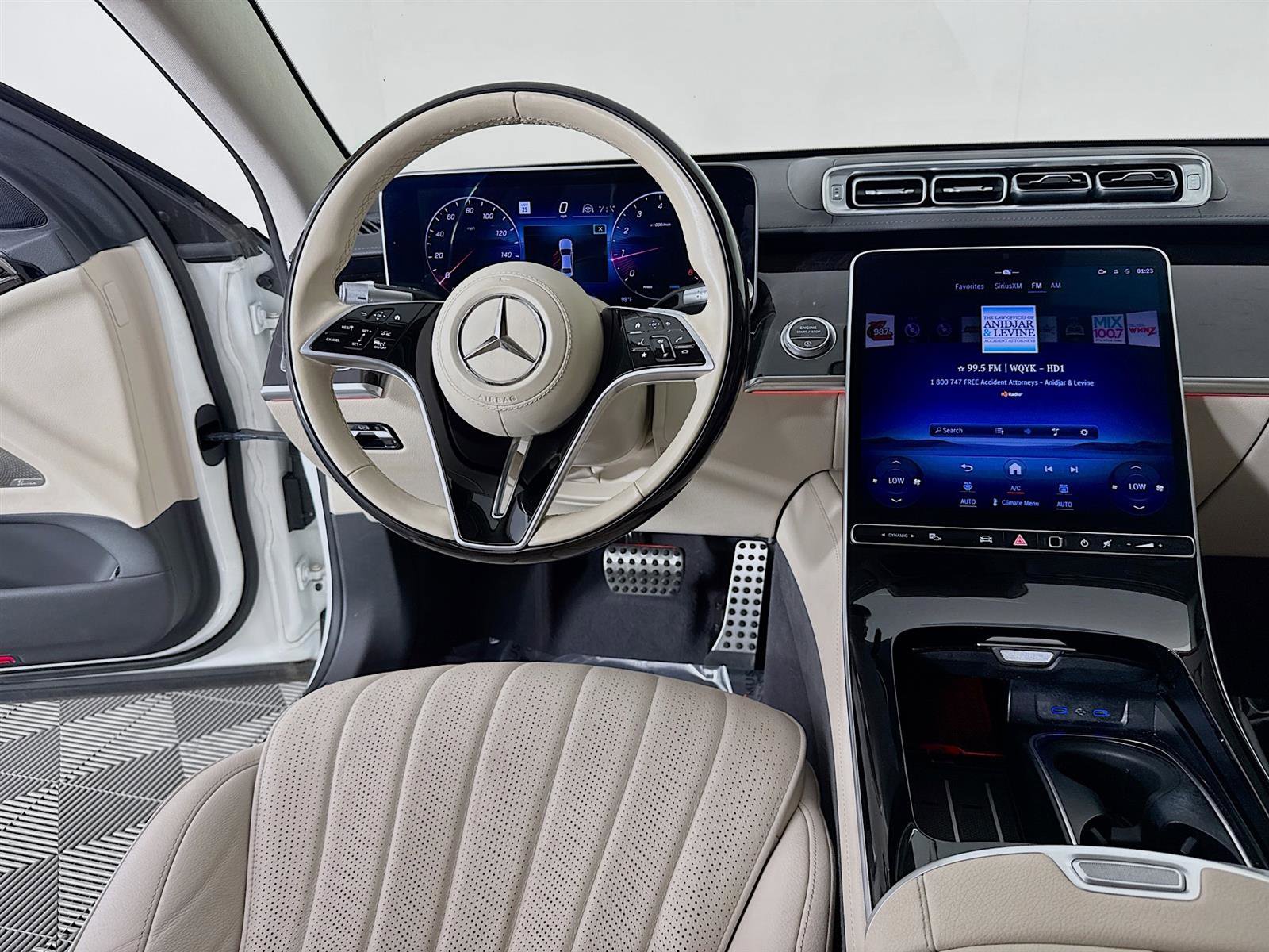 Used 2023 Mercedes-Benz S 500 4MATIC image 26