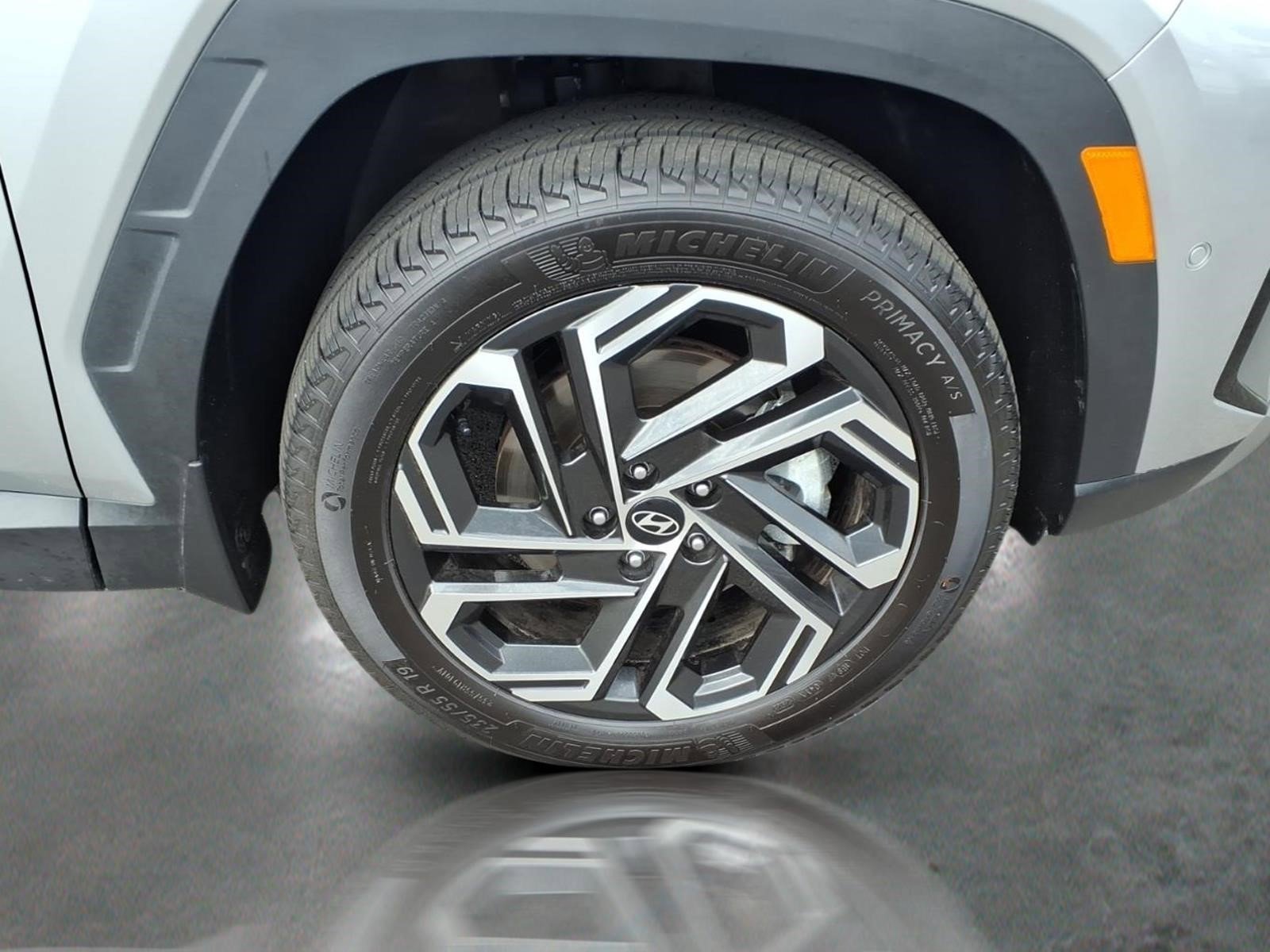 Used 2025 Hyundai Tucson Limited image 10