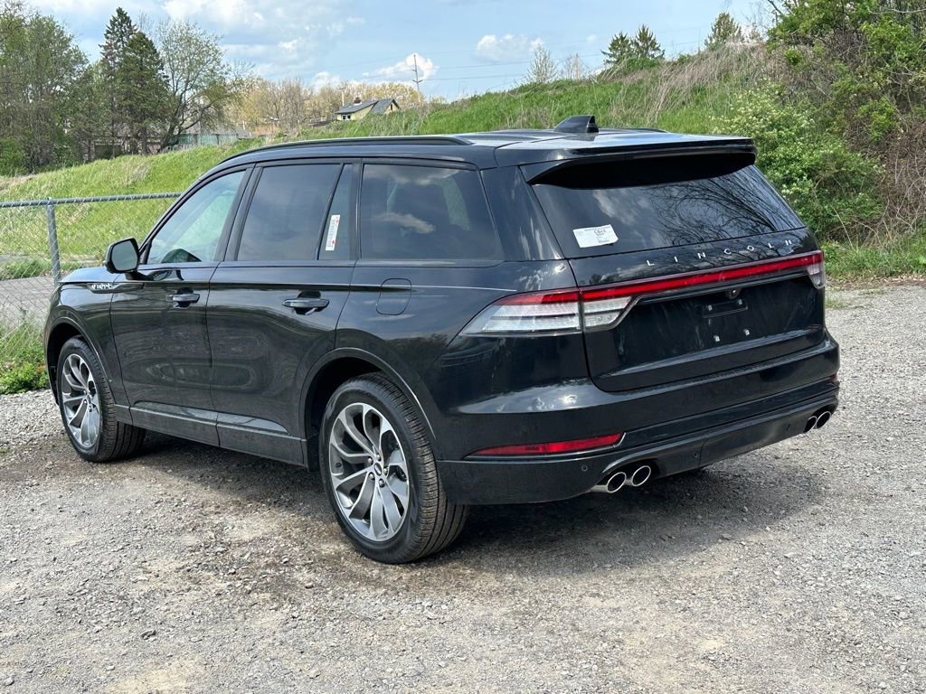 New 2026 Lincoln Aviator AWD image 33