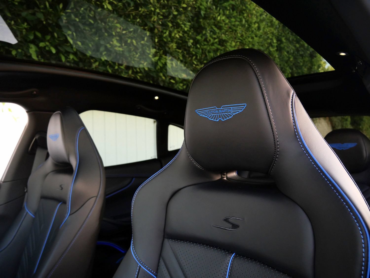 New 2026 Aston Martin DBX S AWD/4WD image 5