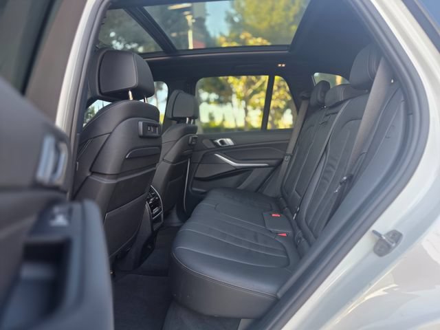 Used 2020 BMW X5 M50i w/ Parking Assistance Package AWD/4WD image 43