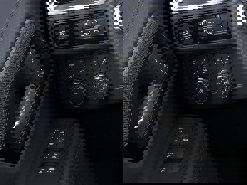 New 2026 GMC Yukon Elevation image 25