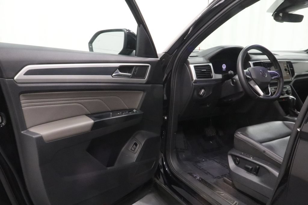 Used 2021 Volkswagen Atlas Cross Sport SEL AWD/4WD image 10