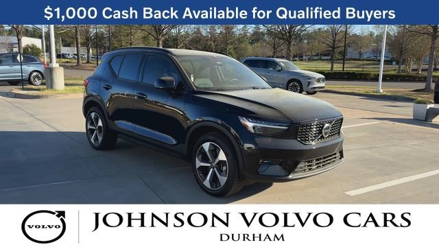 New 2026 Volvo XC40 B5 Plus w/ Protection Package Premier AWD/4WD image 2