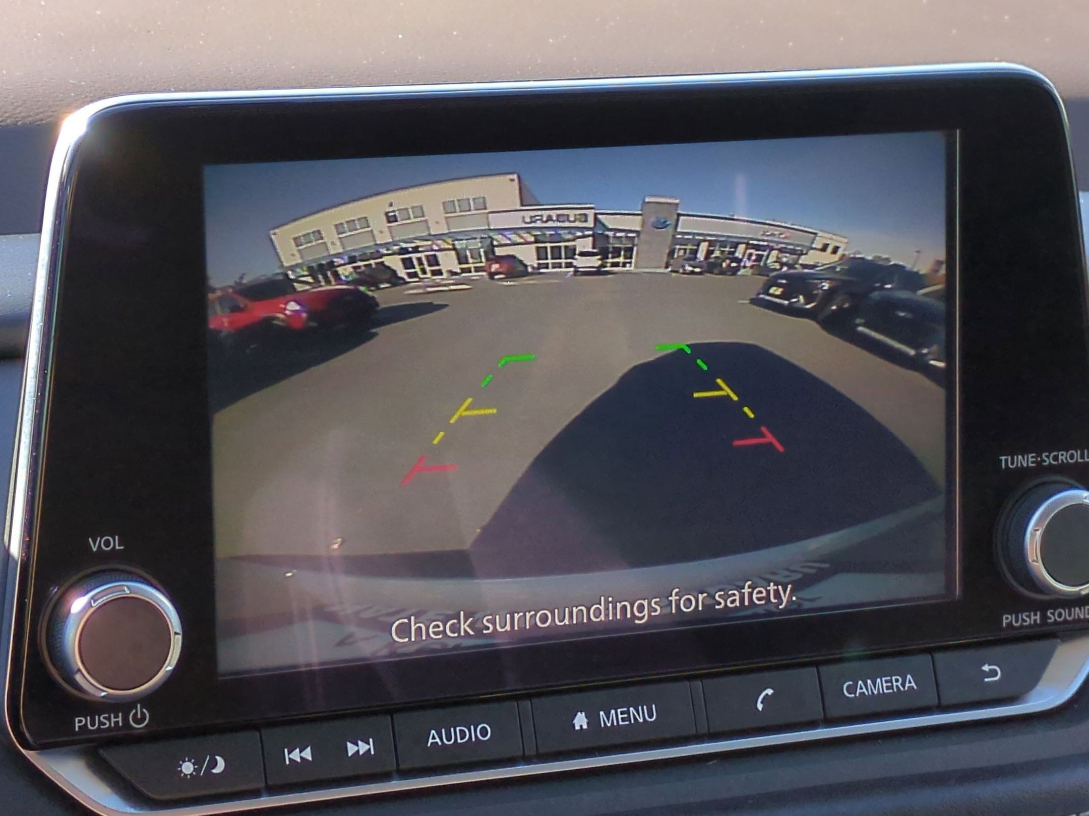 Used 2023 Nissan Rogue SV image 12