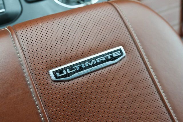 Used 2024 GMC Sierra 3500 Denali Ultimate AWD/4WD image 28