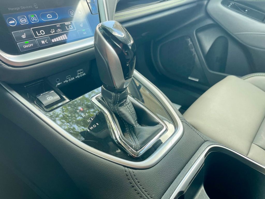 Used 2025 Subaru Outback Onyx Edition image 15