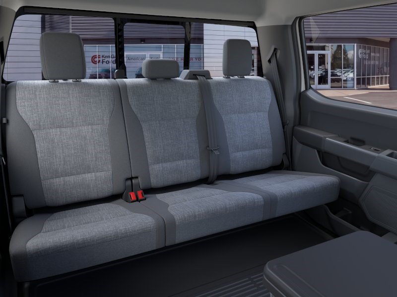 New 2026 Ford F550 4x4 Crew Cab image 14