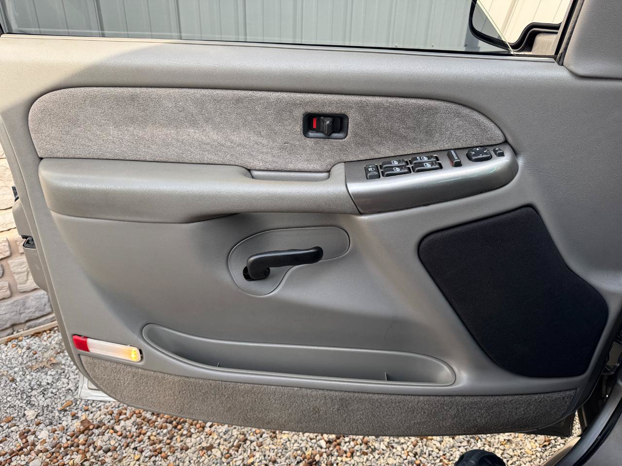 Used 2000 Chevrolet Silverado 1500 LS RWD image 24