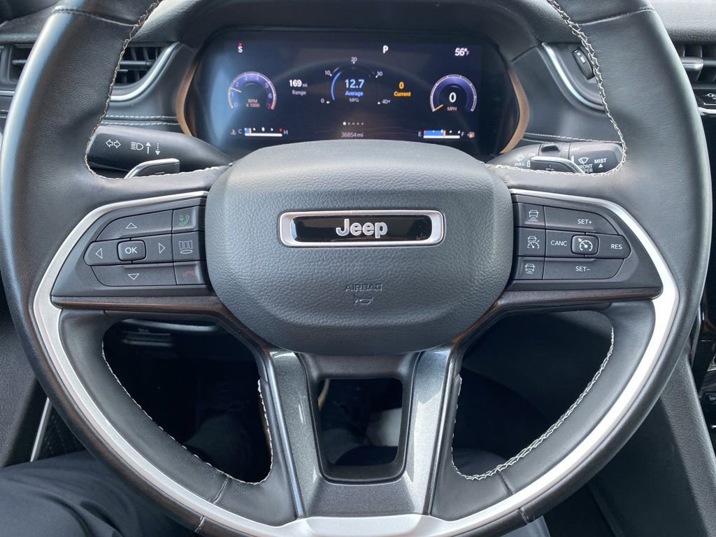 Used 2022 Jeep Grand Cherokee L Laredo image 13