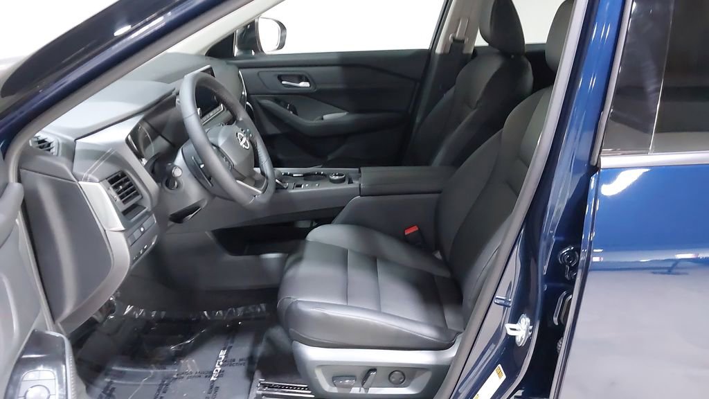 New 2026 Nissan Rogue SV image 20