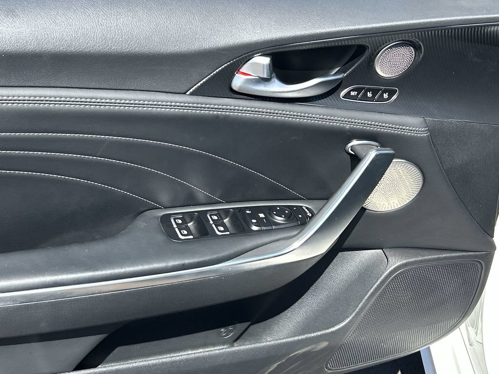 Used 2022 Kia Stinger GT2 w/ Scorpion Package RWD image 19
