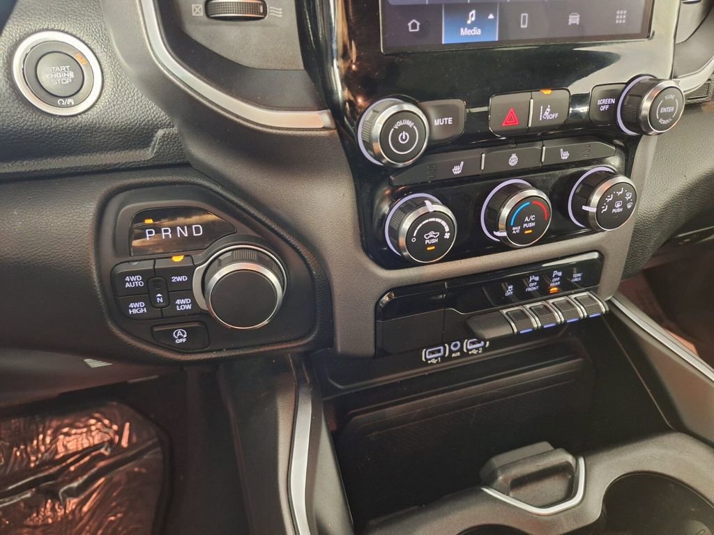 Used 2025 RAM 1500 Big Horn AWD/4WD image 15