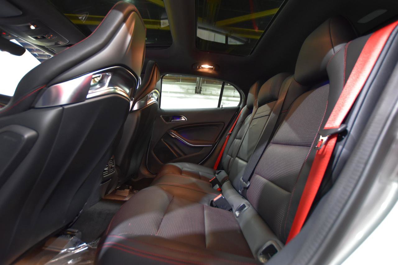 Used 2018 Mercedes-Benz GLA 45 AMG 4MATIC image 46