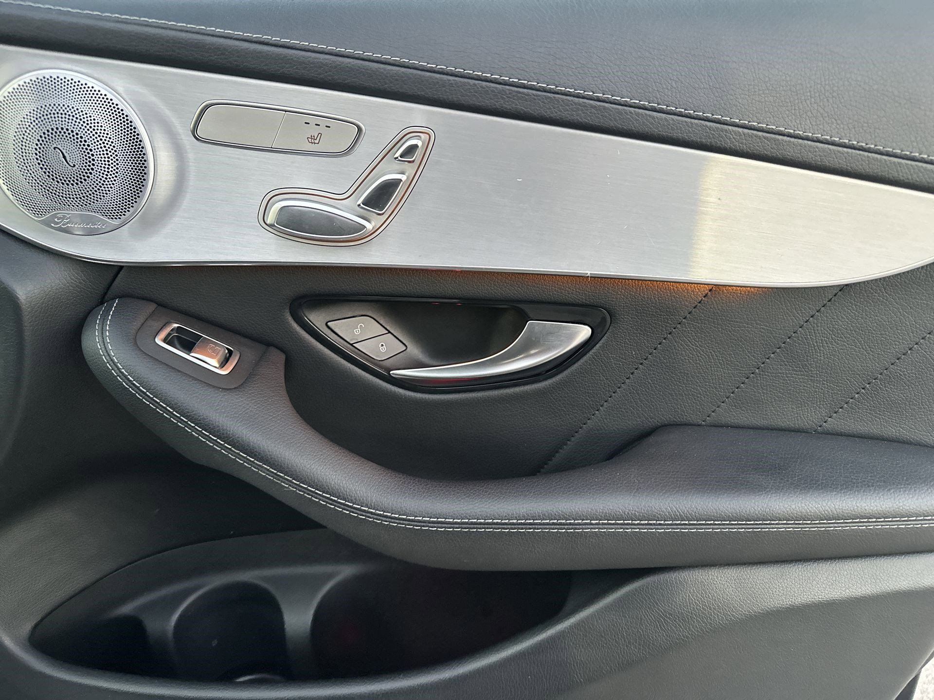 Used 2019 Mercedes-Benz GLC 300 4MATIC Coupe image 26