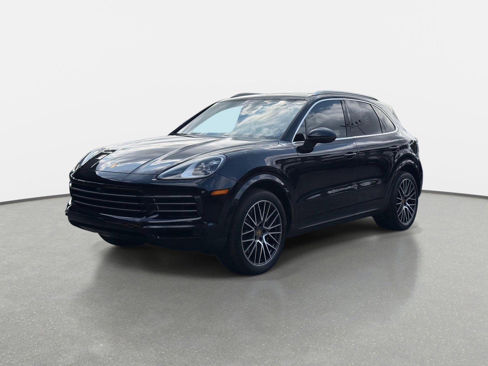 Used 2022 Porsche Cayenne w/ Premium Package image 7