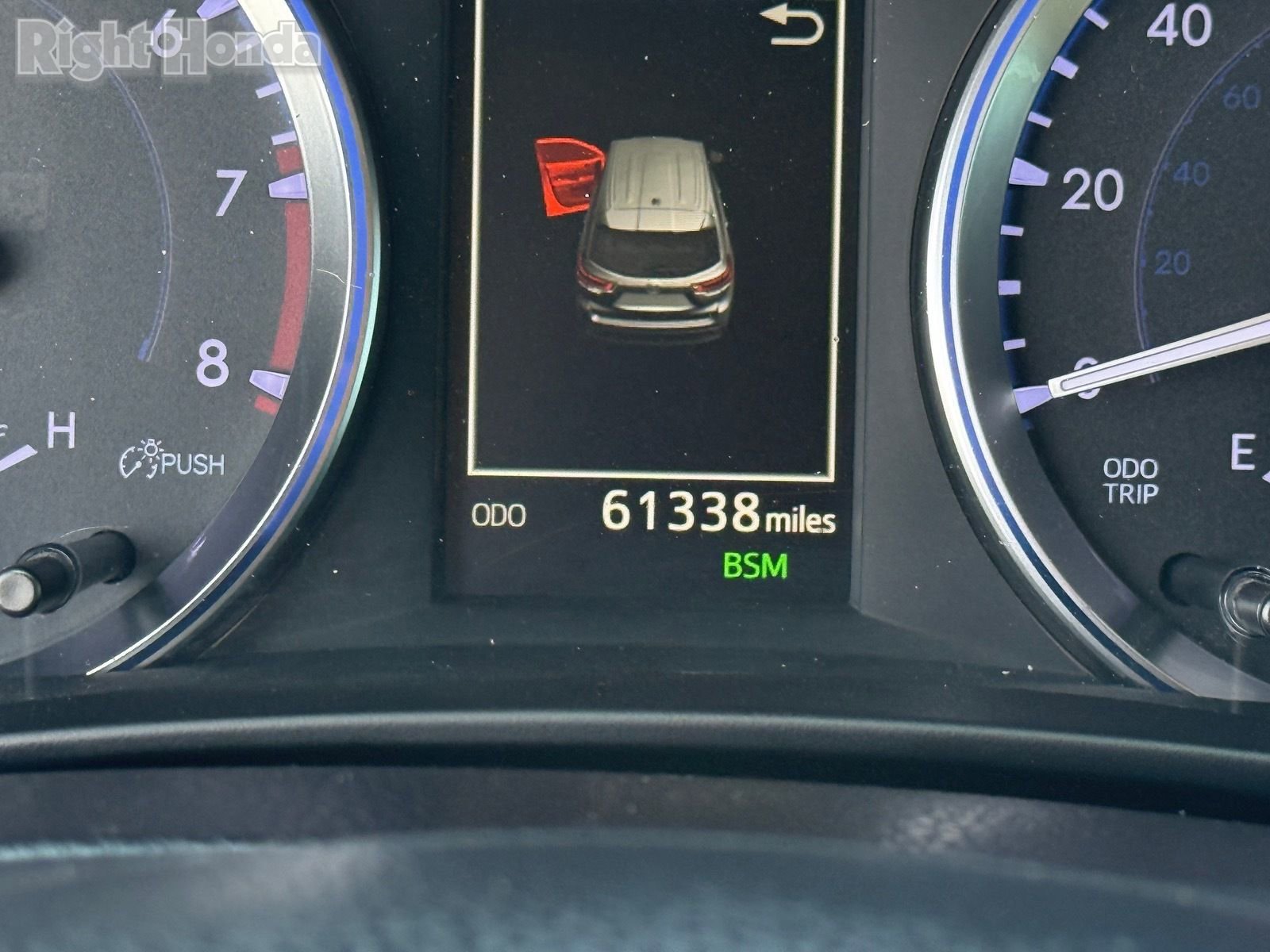 Used 2019 Toyota Highlander XLE FWD image 20